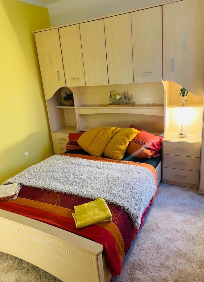 Apartman Trutnov-Porici Bagian luar foto